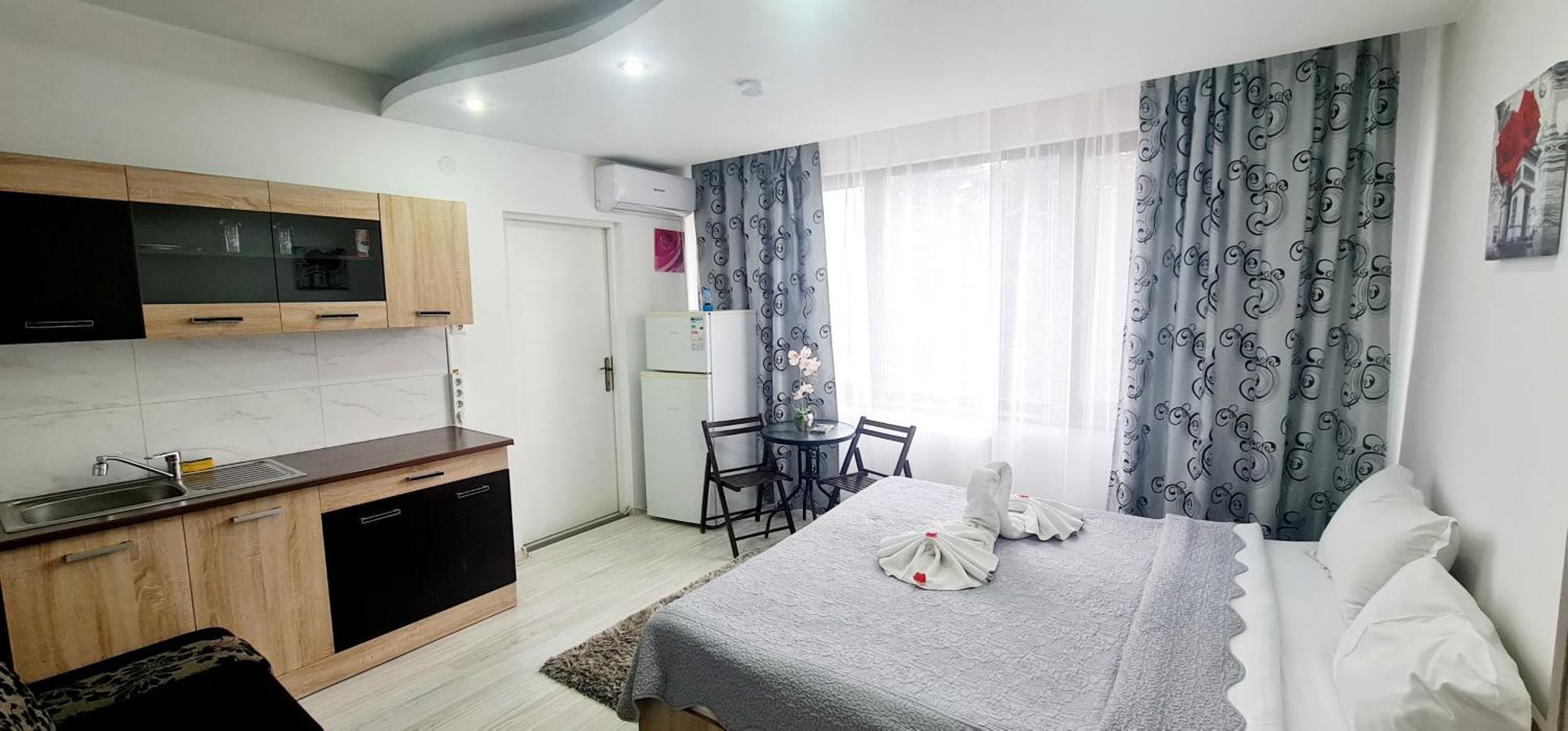 Pensiunea Red Rose Apartments Timisoara Ngoại thất bức ảnh